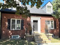 Modern Bethesda Residence | Walk to Bethesda Row & Metro | Sleeps 9 - Image 18
